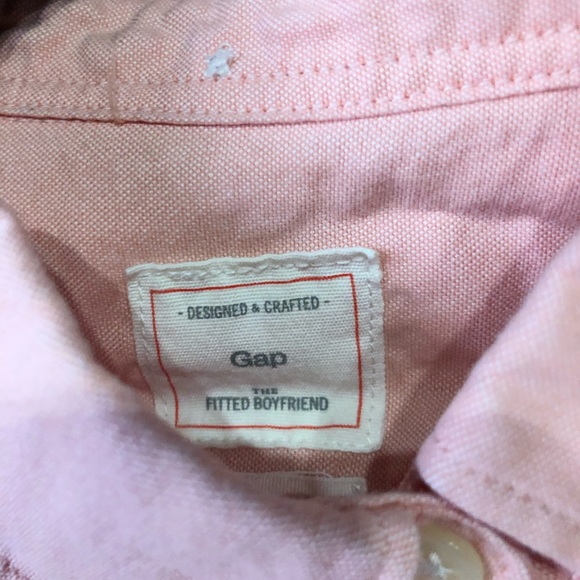 Pink Gap Shirt - Picture 3 of 4